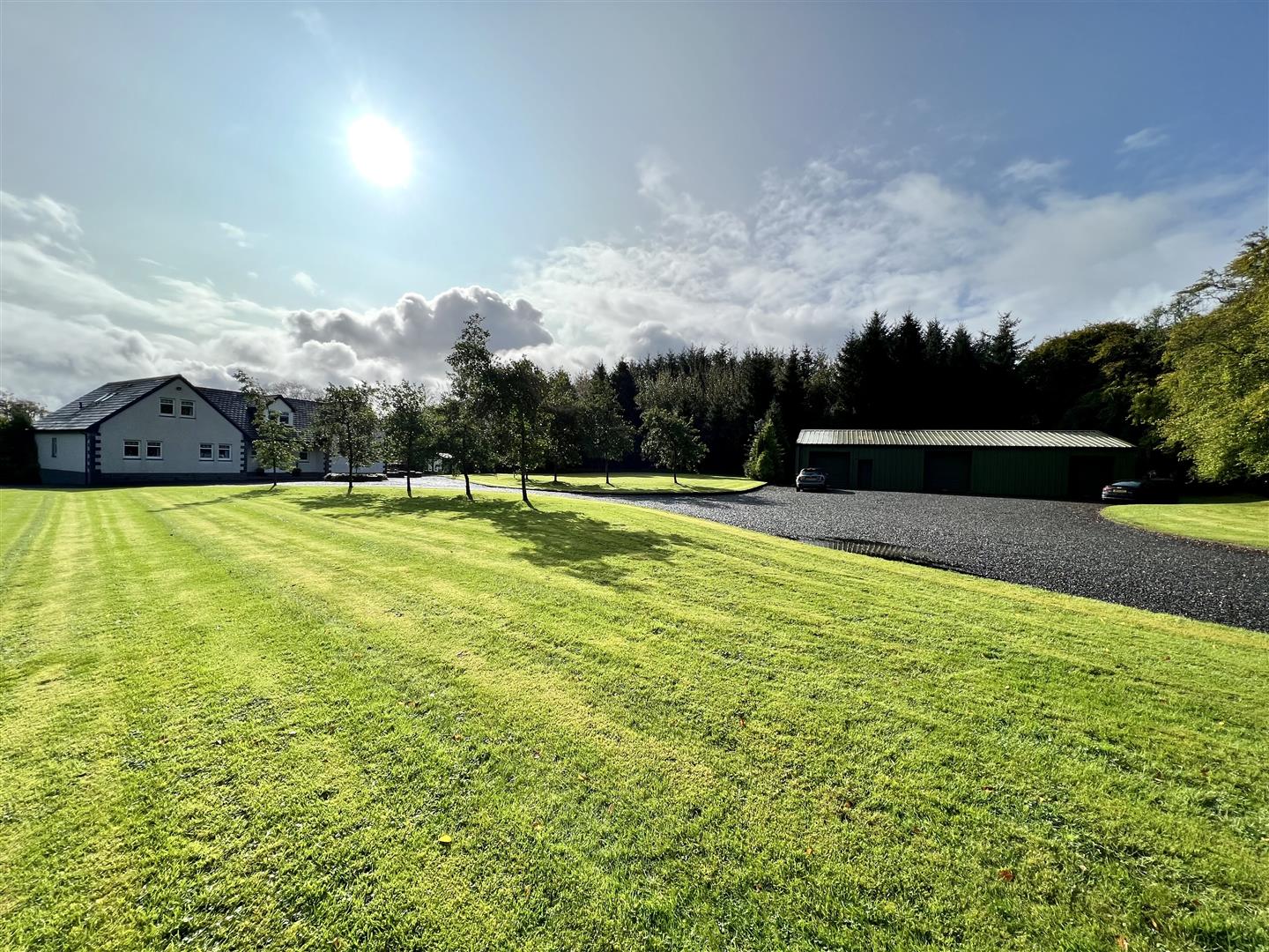 Acres Ridge, Drumclog, Strathaven Residence Estate Agents